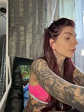 tattooedBabyy webcam