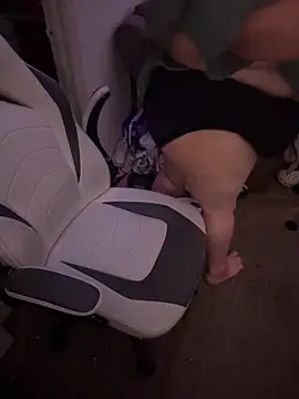 Juicyjordie webcam