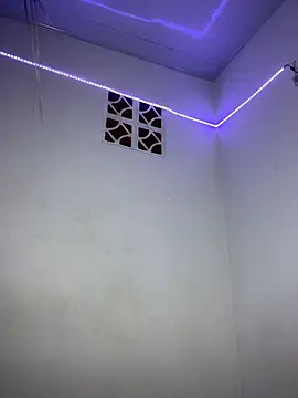 Valentinabaker webcam