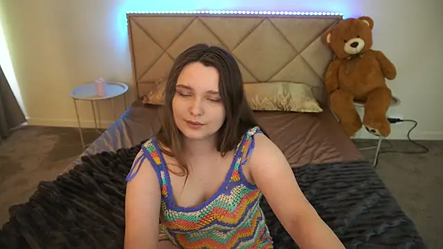 MagicPeachh_ webcam