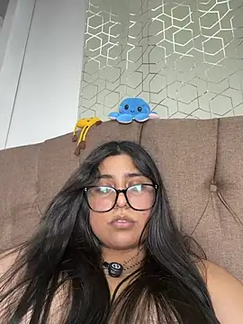 virginbrunette99 webcam