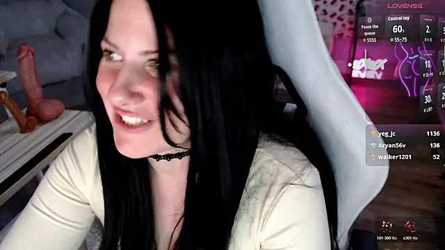 BellaStar84 webcam