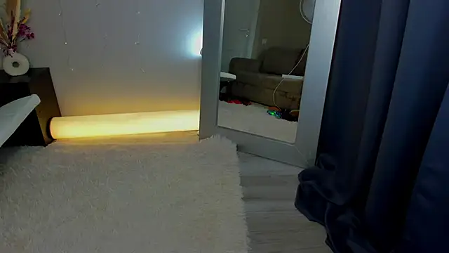 Ledi_Luna webcam