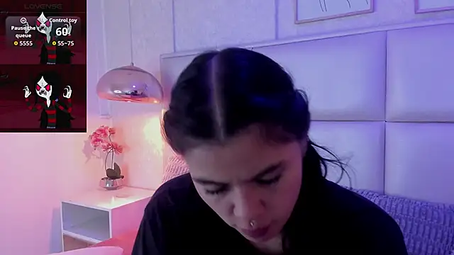 Kikii_1 webcam