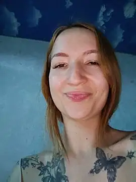 LeonaFox webcam