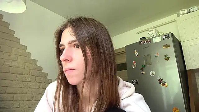 ZaraGuyette webcam