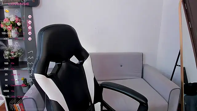 AlexaaBee webcam