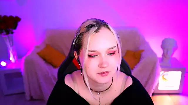 ViolettWoods webcam