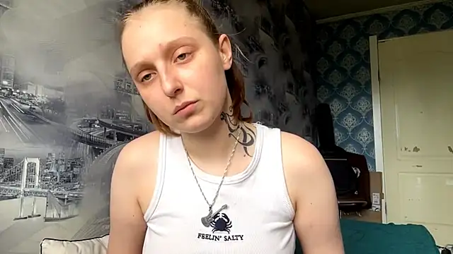 QueenHex webcam