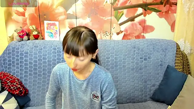 TayanaJons webcam