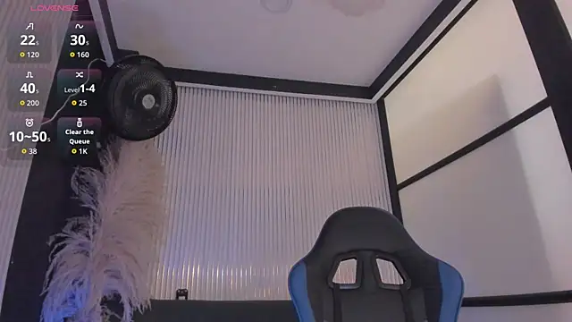 LunaBaker-1 webcam