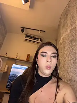saracaball_ webcam
