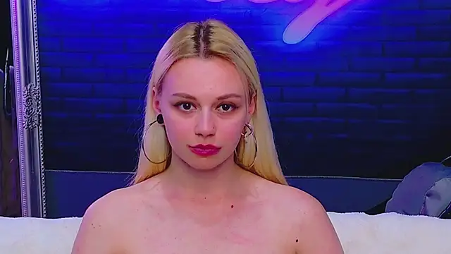 AlessiaCroft webcam