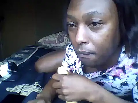 Blackhornybitc webcam