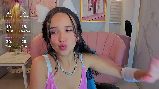 bella_vibess_s webcam