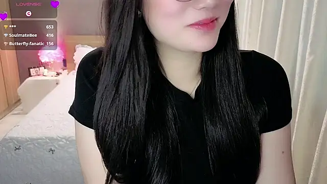 JENNIE-16 webcam