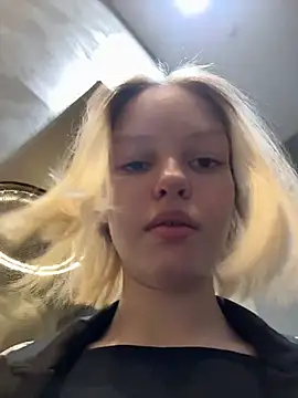 AshleyMur webcam
