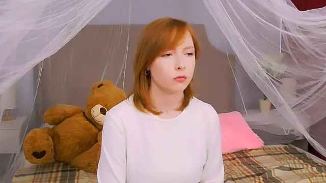 CherryCrushLove webcam