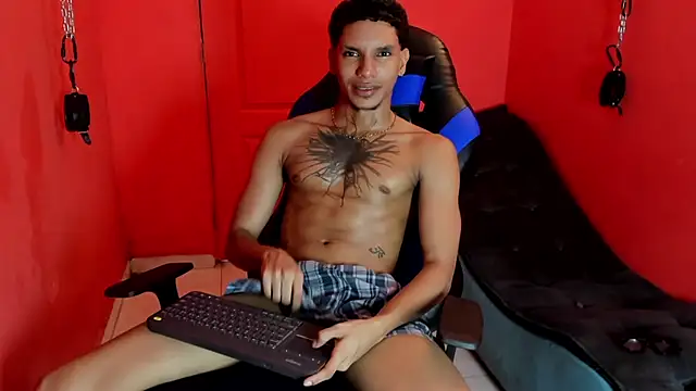 kai_storm77 webcam
