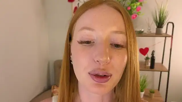 Felicia_Bernot webcam