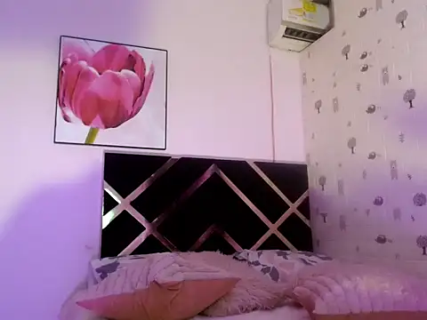 Hilary_tsx webcam