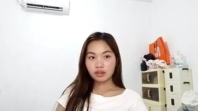 CharmaineBryson webcam