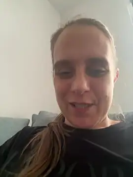 Chantalee webcam