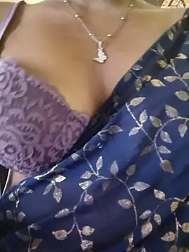 Rubina_Love webcam