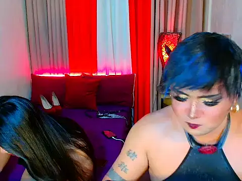 Wildest_Slave_Huntress webcam