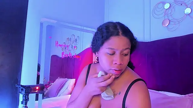 Sofi_Fox_ webcam