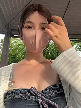 gougou13 webcam