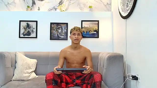GOLD_BOYS webcam