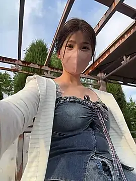 gougou13 webcam