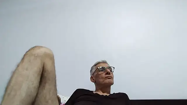 BIGUNCUTHARDCOCK