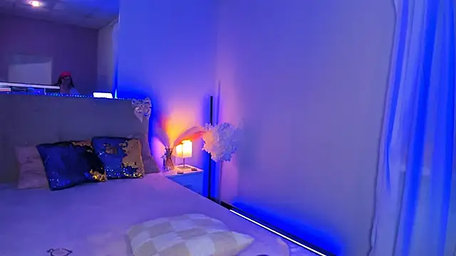Laura_Leee webcam