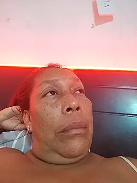 Ruby-Hot-Milf webcam