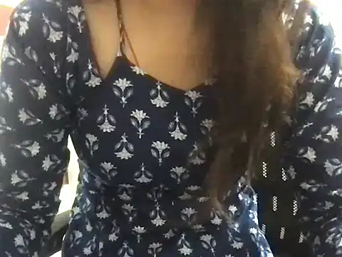 Avneet_ webcam
