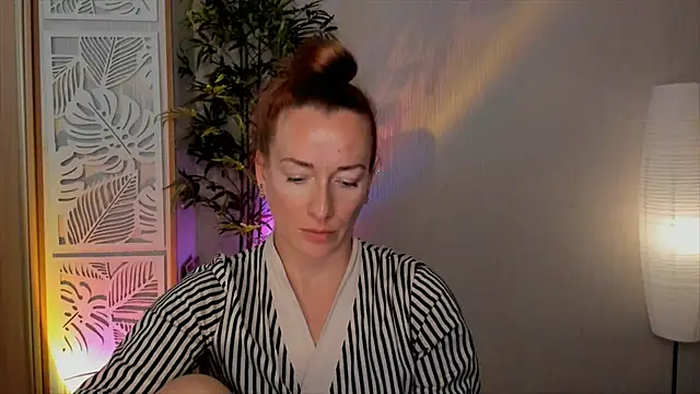 RebeccaMartinez webcam