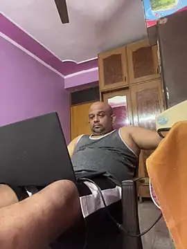 Dick_6inches_Delhi