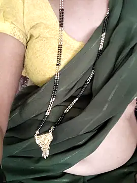 anuradha1432 webcam