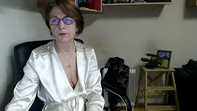 katemodel webcam