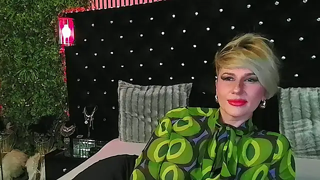 InannaStar webcam