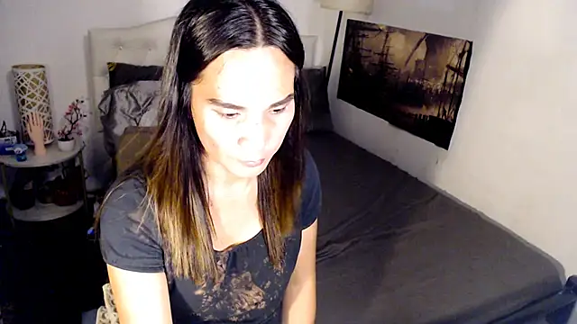 NinaDOM4CUM webcam