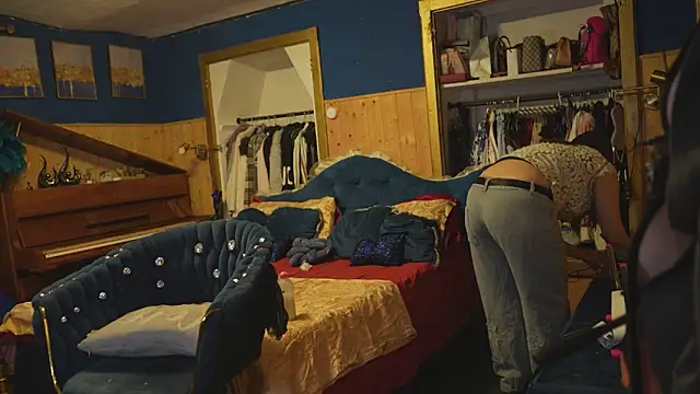 VanessaDoyle webcam