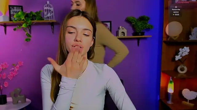 mia_bamby1 - Mia_bamby1's free webcam - UK Sex Cams