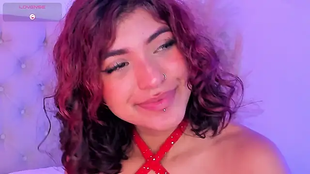 KatieRougee_ webcam