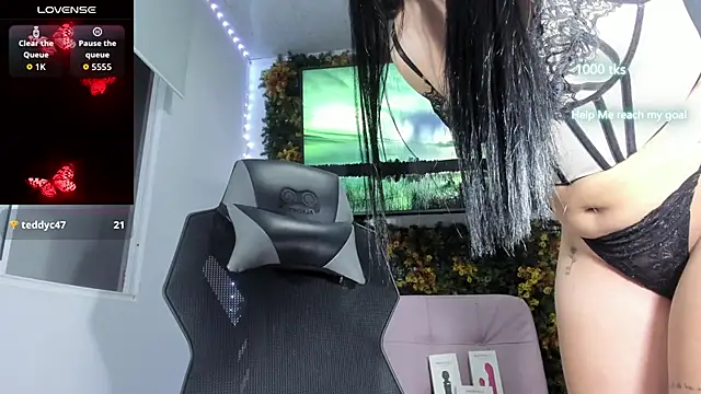 emily_palmeer webcam