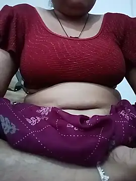 Menka_cut34 webcam