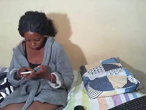 Caramel-goddess18 webcam