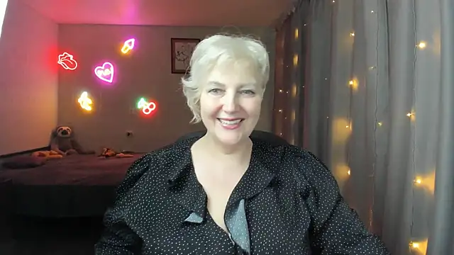 Mary-Leee webcam